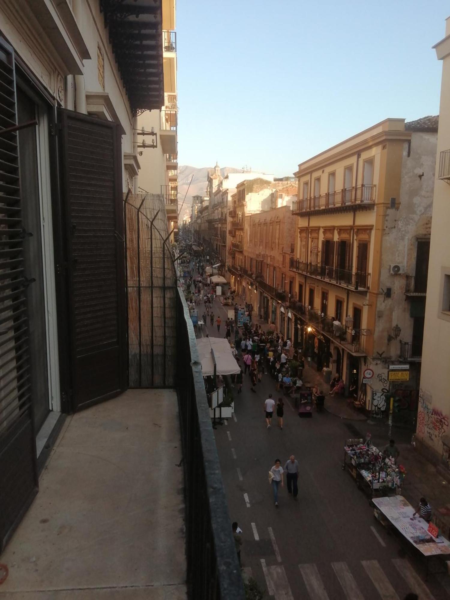 Glocal Flat Maqueda Apartment Palermo Exterior photo